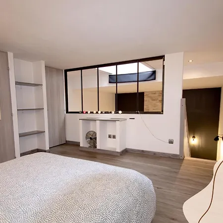 Le Grenier, De Charme, Centre De *