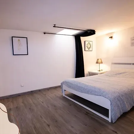 Le Grenier, De Charme, Centre De * Λανς