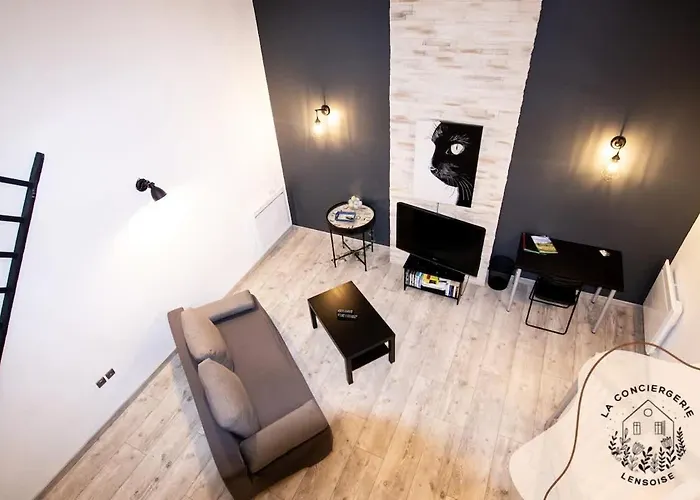 Appartement Le Grenier, De Charme, Centre De *